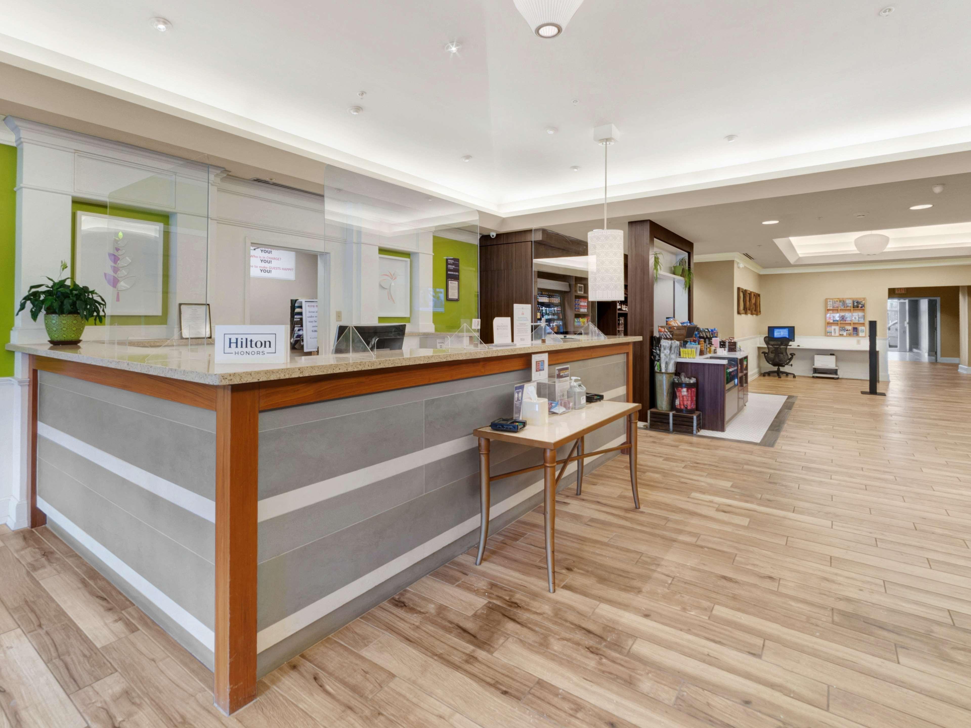 Hilton Garden Estalagem 3*
